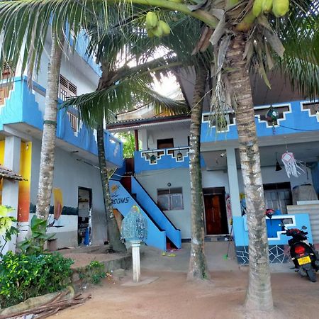 Chandi Gaya Beach Guesthouse Tangalle Exteriör bild